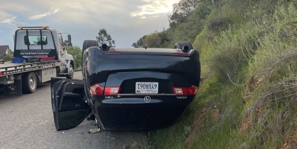 Emergency-car-towing